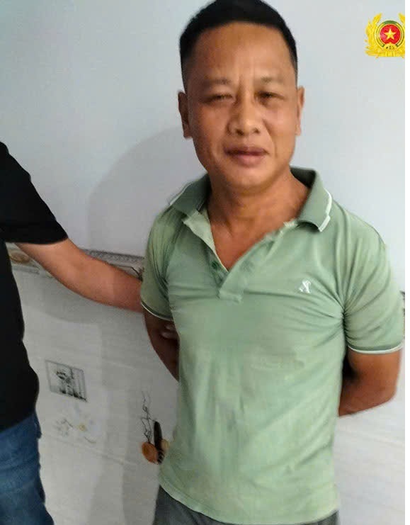Bắt đối tượng bị truy nã vì xâm phạm chỗ ở của người khác- Ảnh 1. Bắt đối tượng bị truy nã vì xâm phạm chỗ ở của người khác- Ảnh 1.