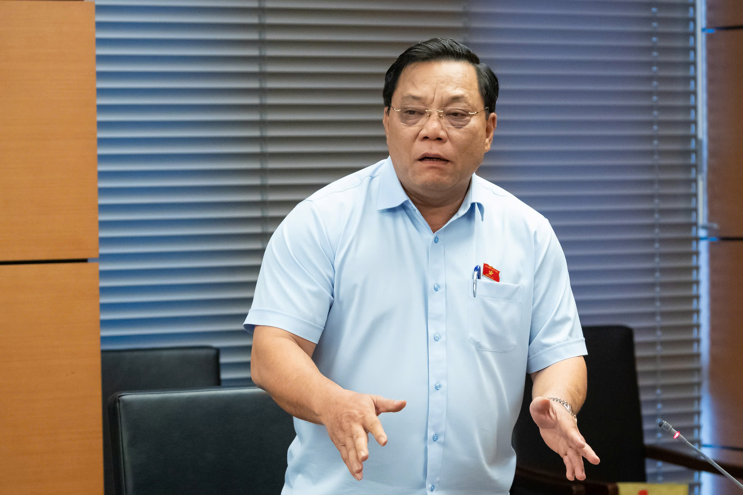 Đại biểu phân tích lý do không nên bỏ án tử hình với tội làm thuốc giả- Ảnh 3. Đại biểu phân tích lý do không nên bỏ án tử hình với tội làm thuốc giả- Ảnh 3.