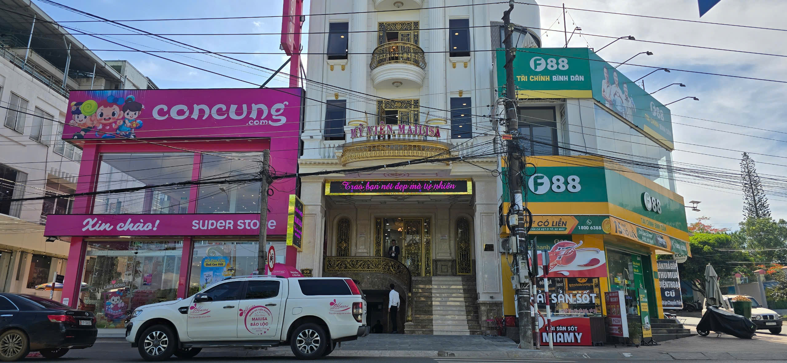 Tháo gỡ quảng cáo khai trương chi nhánh Thẩm mỹ viện Mailisa- Ảnh 2. Tháo gỡ quảng cáo khai trương chi nhánh Thẩm mỹ viện Mailisa- Ảnh 2.