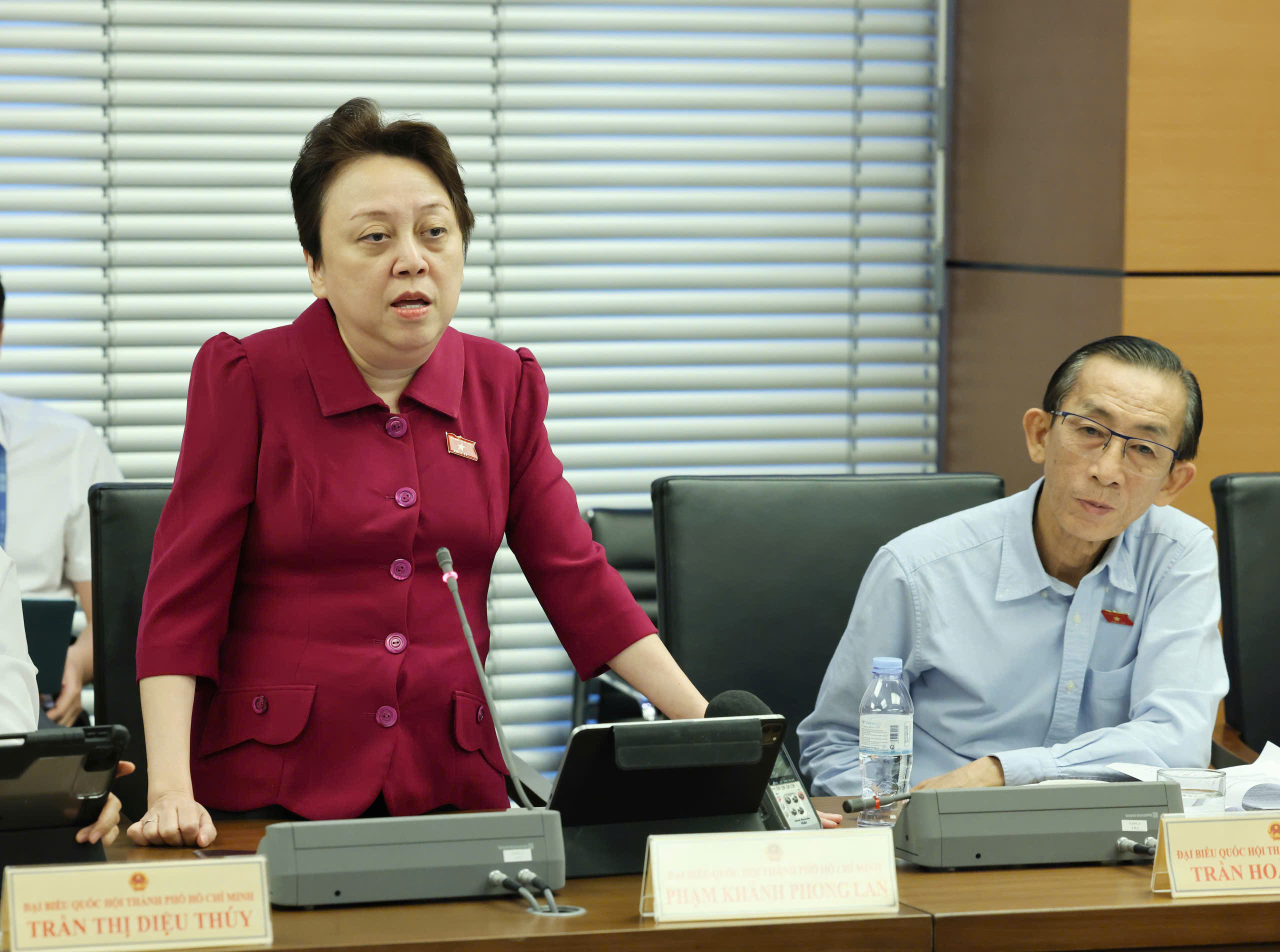 Đại biểu phân tích lý do không nên bỏ án tử hình với tội làm thuốc giả- Ảnh 2. Đại biểu phân tích lý do không nên bỏ án tử hình với tội làm thuốc giả- Ảnh 2.