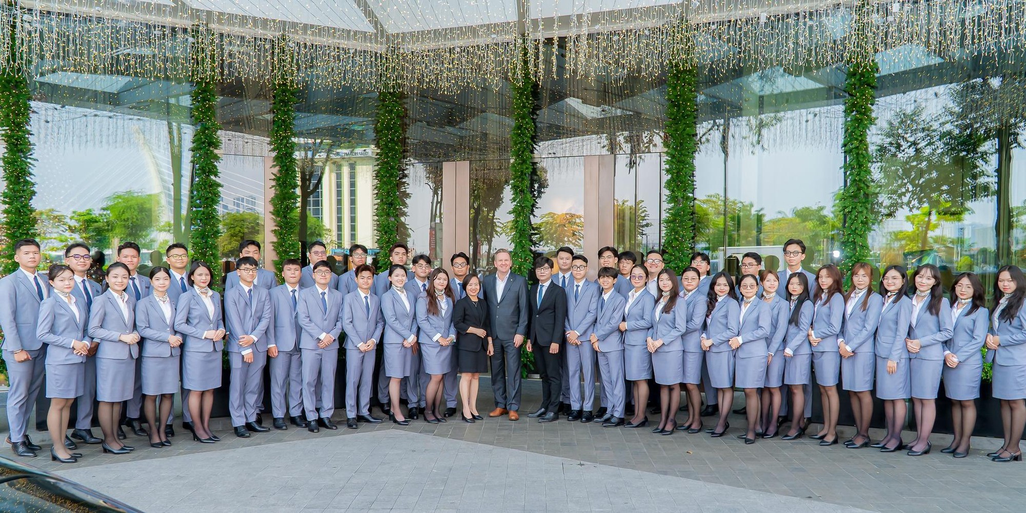 Vừa học vừa nhận lương tại khách sạn 5 sao - lợi thế của sinh viên chương trình Hoa Sen Elite- Ảnh 1. Vừa học vừa nhận lương tại khách sạn 5 sao - lợi thế của sinh viên chương trình Hoa Sen Elite- Ảnh 1.