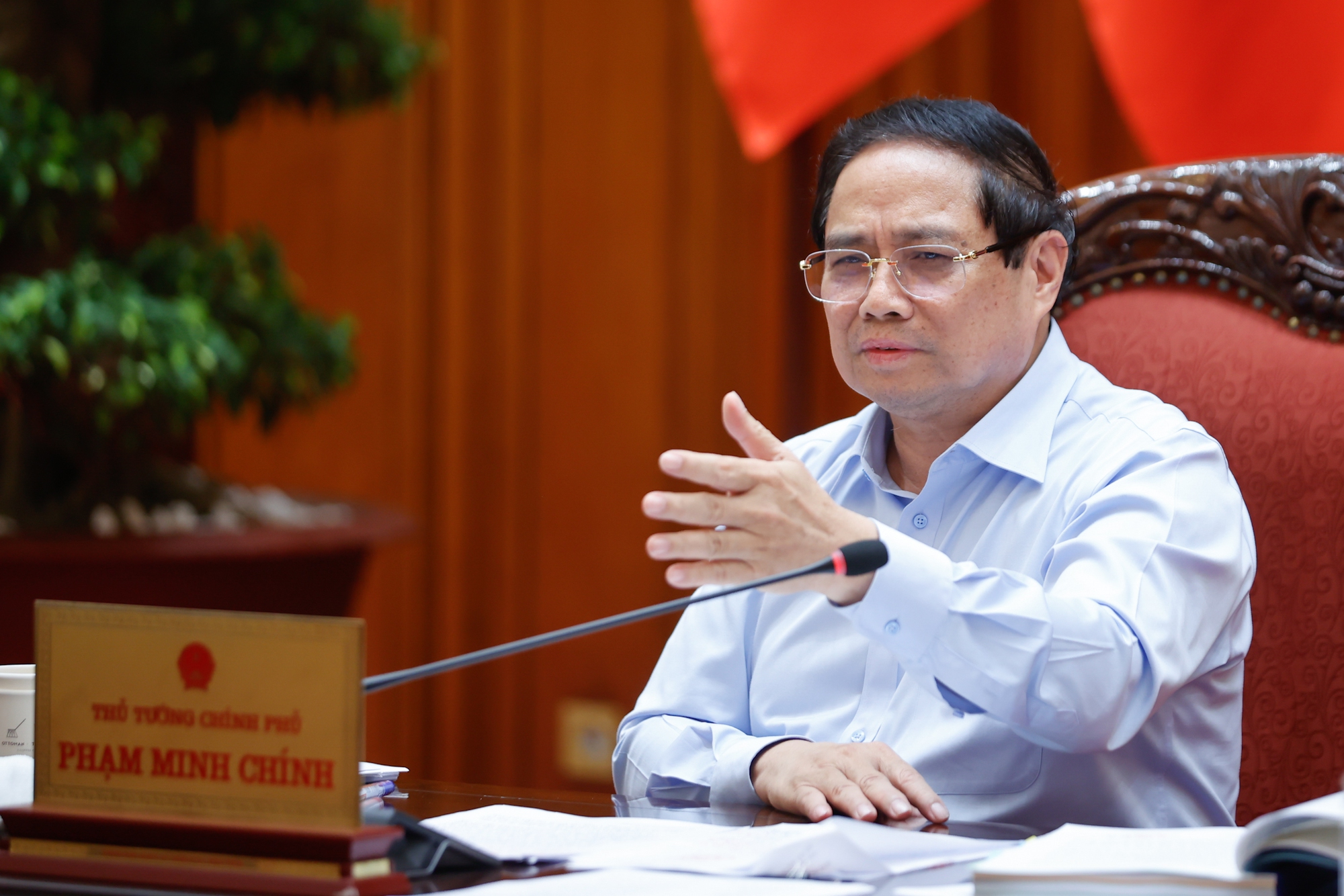 Thủ tướng đặt nghi vấn khi hàng trăm tấn hàng giả mà cơ quan chức năng không biết- Ảnh 1. Thủ tướng đặt nghi vấn khi hàng trăm tấn hàng giả mà cơ quan chức năng không biết- Ảnh 1.