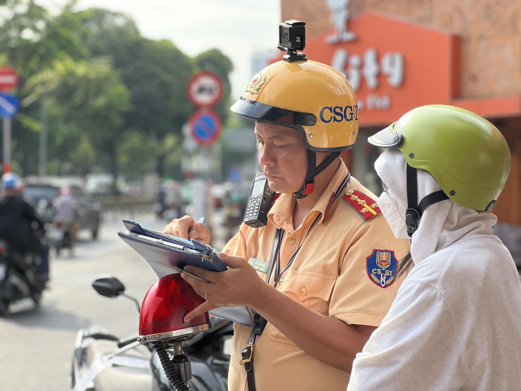 Những lỗi vi phạm giao thông nào CSGT phải chứng minh bằng hình ảnh?- Ảnh 1. Những lỗi vi phạm giao thông nào CSGT phải chứng minh bằng hình ảnh?- Ảnh 1.
