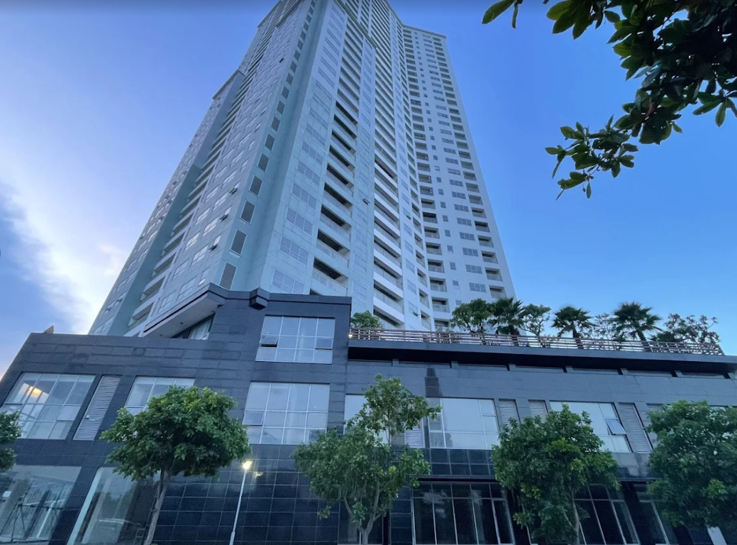 Tạm đình chỉ hoạt động Tòa nhà Blooming Tower Đà Nẵng vì vi phạm an toàn phòng cháy- Ảnh 1. Tạm đình chỉ hoạt động Tòa nhà Blooming Tower Đà Nẵng vì vi phạm an toàn phòng cháy- Ảnh 1.