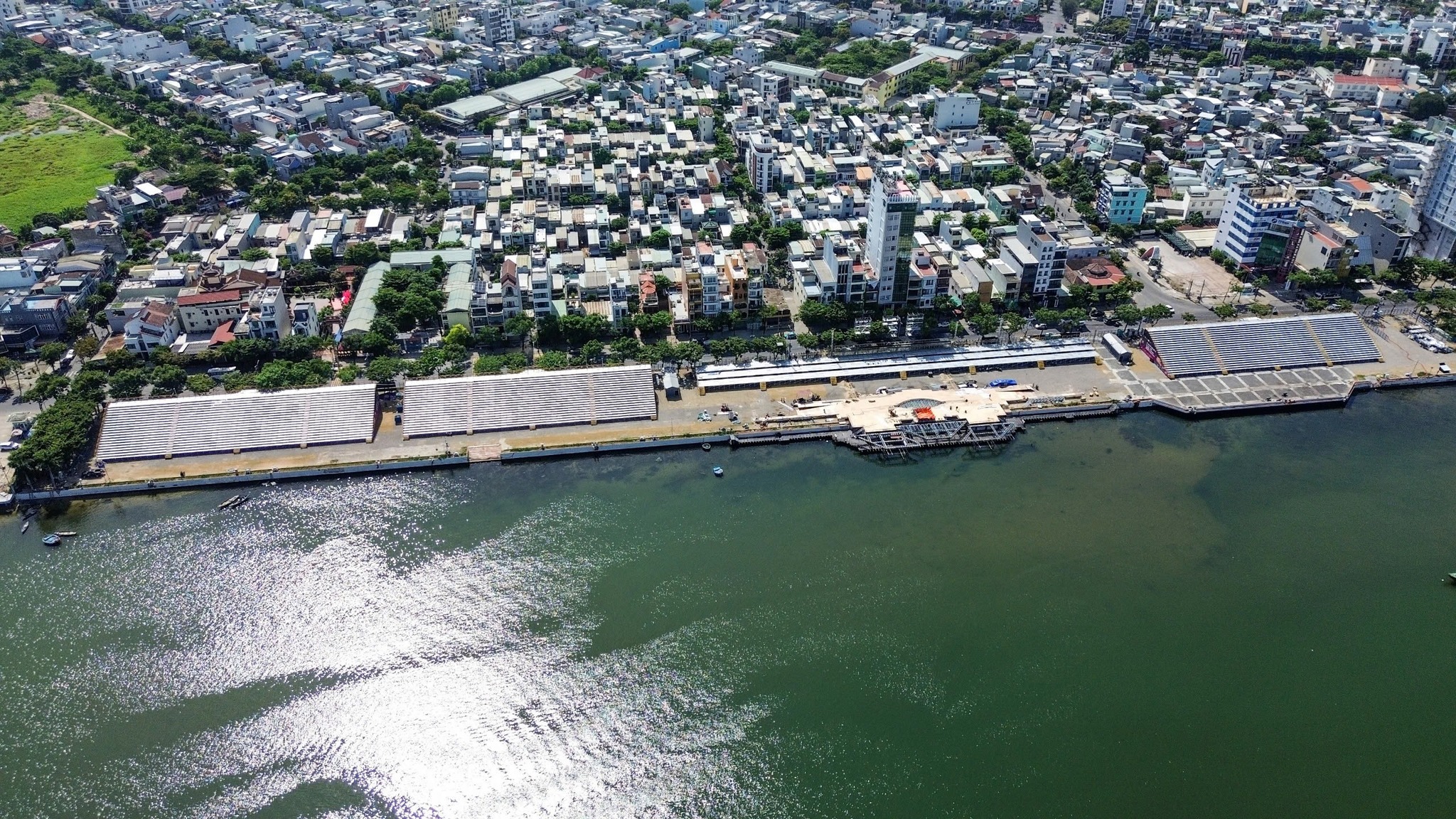 DIFF 2025: Đếm ngược từng ngày cho lễ hội pháo hoa- Ảnh 1. DIFF 2025: Đếm ngược từng ngày cho lễ hội pháo hoa- Ảnh 1.