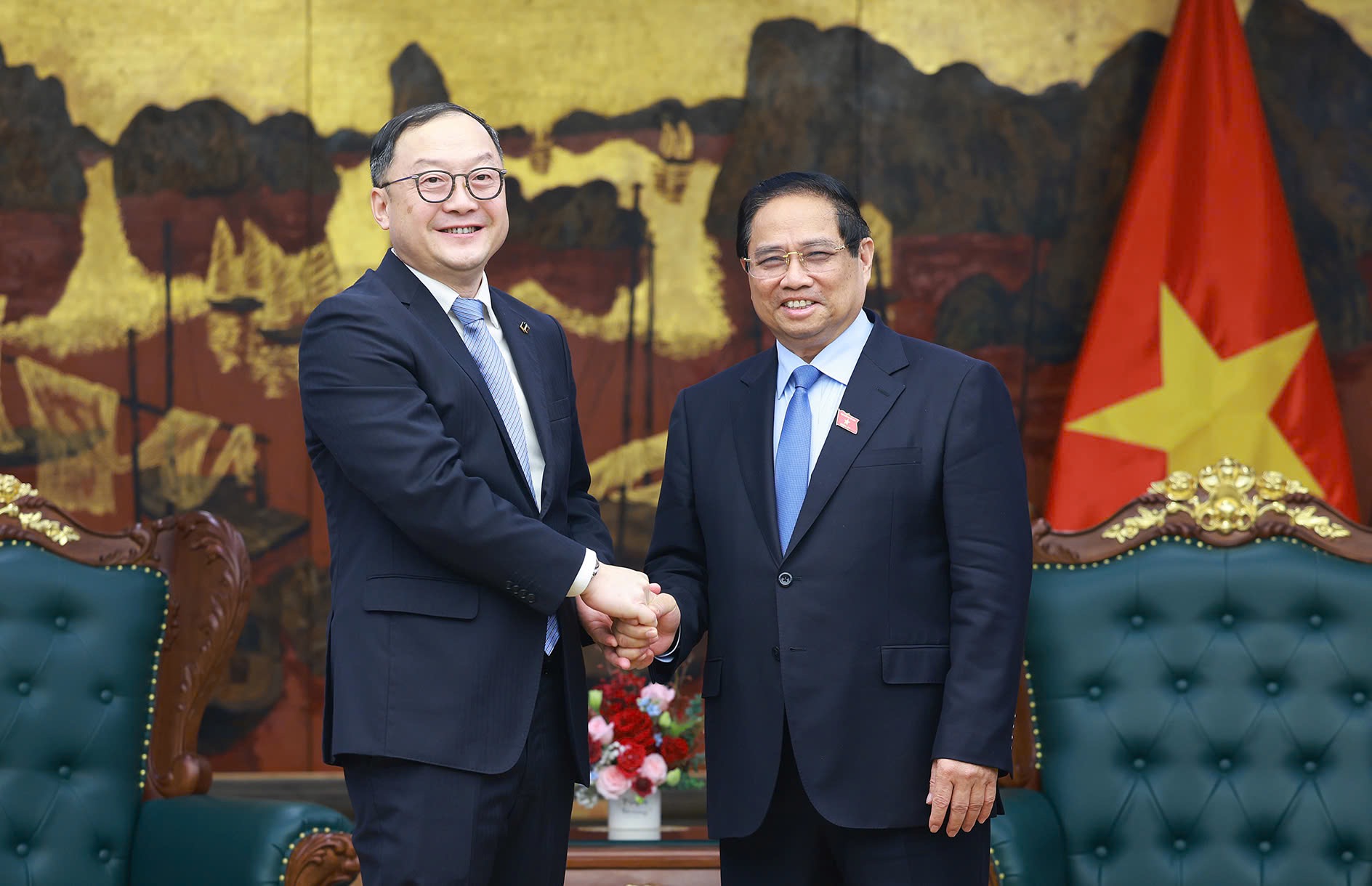Tập đoàn Trung Quốc muốn tham gia dự án đường sắt Lào Cai - Hà Nội - Hải Phòng- Ảnh 1. Tập đoàn Trung Quốc muốn tham gia dự án đường sắt Lào Cai - Hà Nội - Hải Phòng- Ảnh 1.