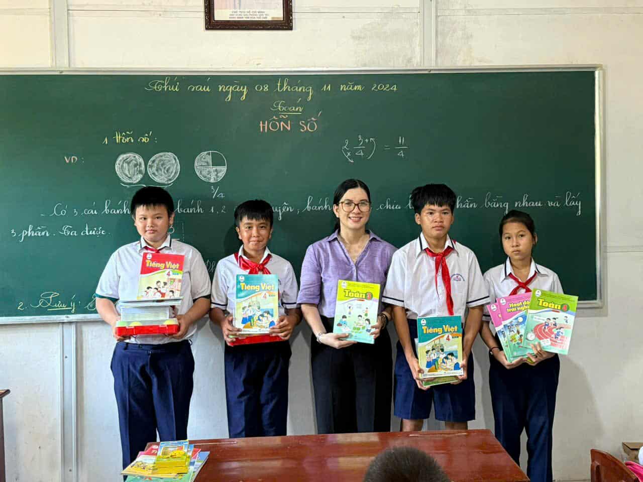 Công ty VEPIC hưởng ứng mạnh mẽ Chương trình “Xóa nhà tạm, nhà dột nát” của Chính phủ: Lan tỏa những mái ấm yêu thương- Ảnh 2. Công ty VEPIC hưởng ứng mạnh mẽ Chương trình “Xóa nhà tạm, nhà dột nát” của Chính phủ: Lan tỏa những mái ấm yêu thương- Ảnh 2.