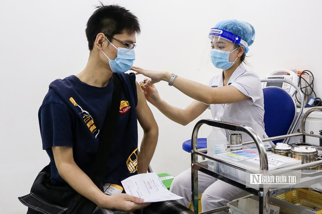 Không lơ là, chủ quan trước nguy cơ dịch Covid-19 quay trở lại- Ảnh 1. Không lơ là, chủ quan trước nguy cơ dịch Covid-19 quay trở lại- Ảnh 1.