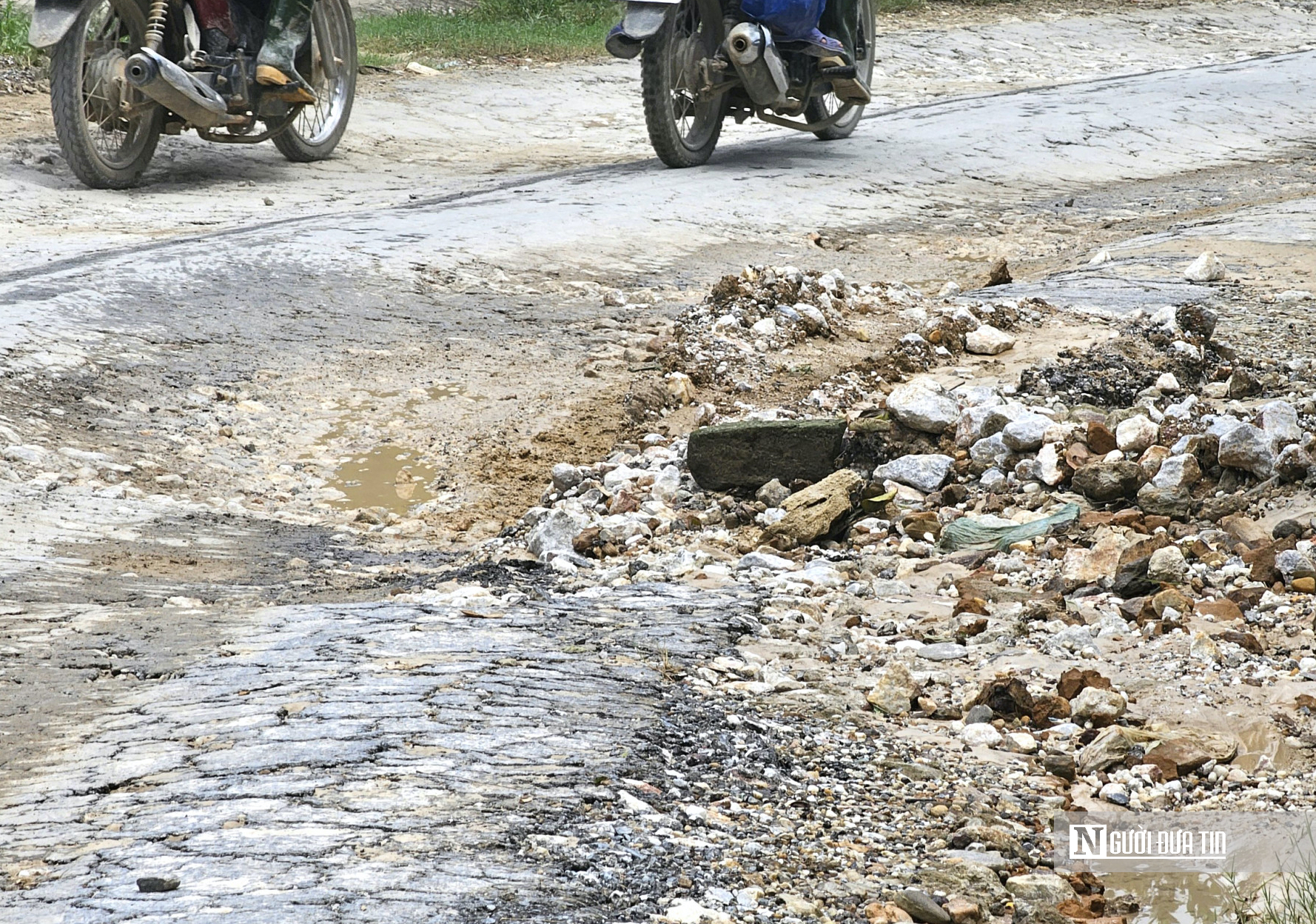 Kỳ vọng đường mới gần 300 tỷ mở ra cơ hội phát triển kinh tế cho đồng bào dân tộc thiểu số- Ảnh 2.