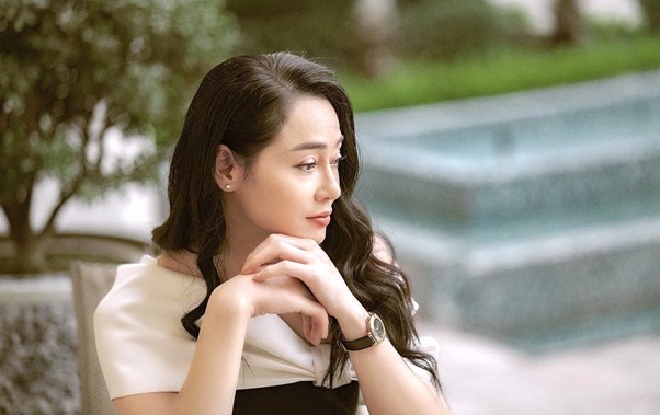 Nữ diễn viên có đôi mắt buồn nhất: Tiết lộ thời kì trầm cảm, U50 trẻ trung, quyến rũ- Ảnh 4. Nữ diễn viên có đôi mắt buồn nhất: Tiết lộ thời kì trầm cảm, U50 trẻ trung, quyến rũ- Ảnh 4.