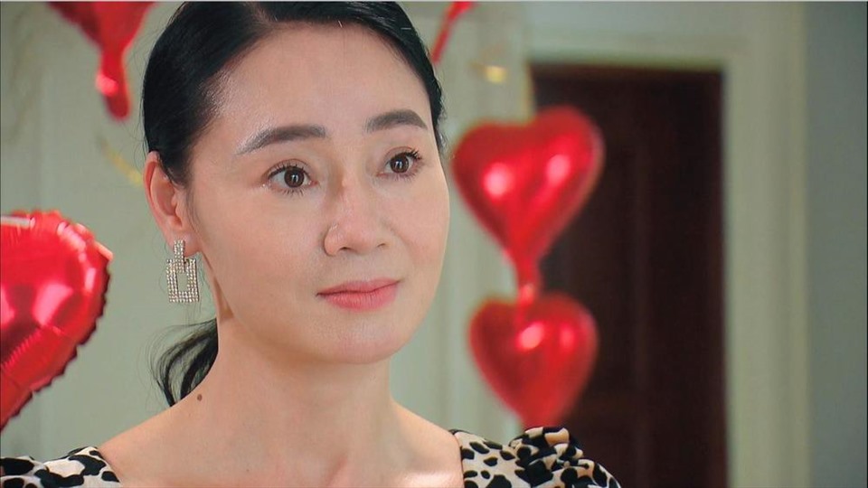 Nữ diễn viên có đôi mắt buồn nhất: Tiết lộ thời kì trầm cảm, U50 trẻ trung, quyến rũ- Ảnh 2. Nữ diễn viên có đôi mắt buồn nhất: Tiết lộ thời kì trầm cảm, U50 trẻ trung, quyến rũ- Ảnh 2.