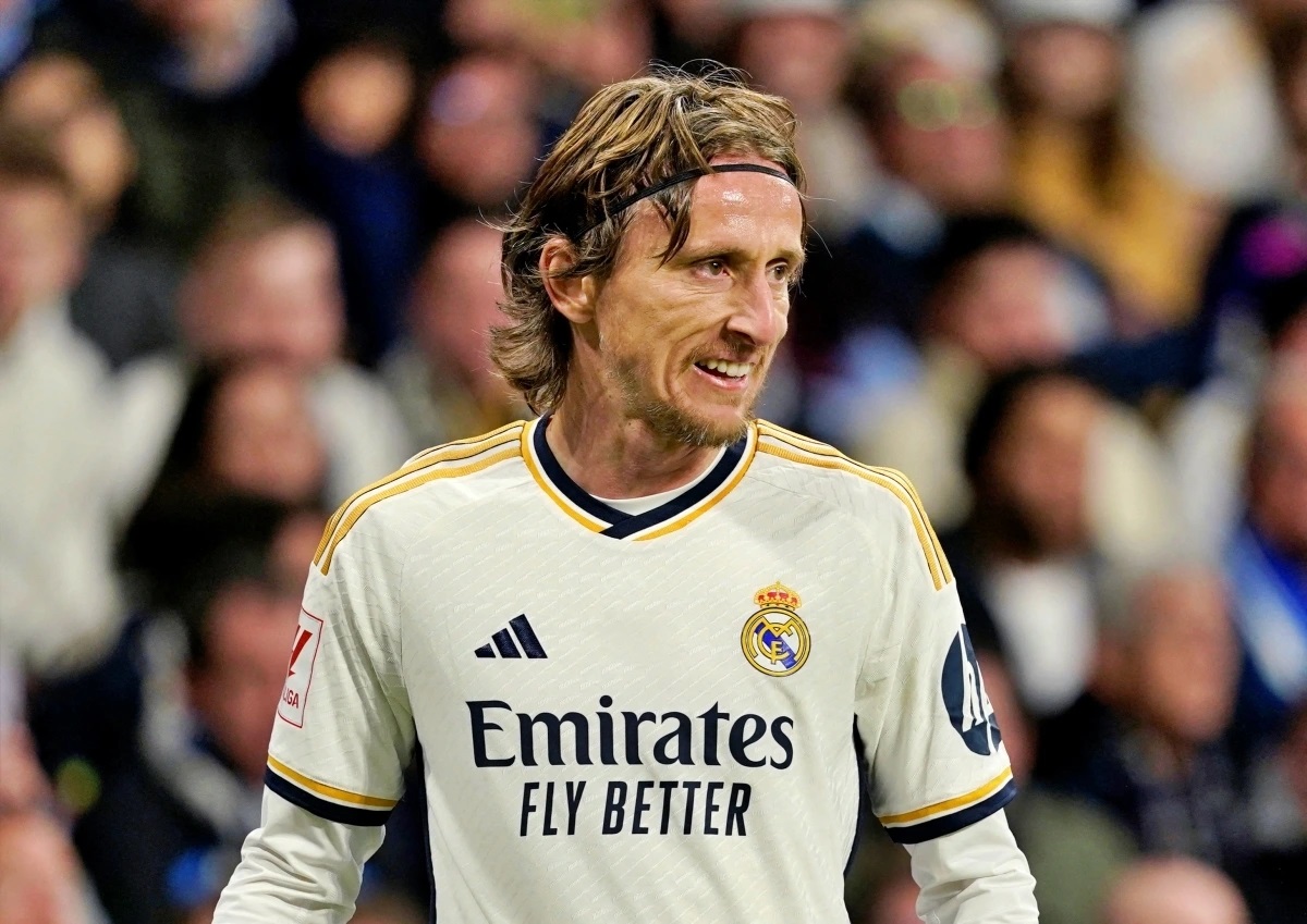 Modric rời Real Madrid sau hơn một thập kỷ vinh quang và 6 danh hiệu Champions League. Modric rời Real Madrid sau hơn một thập kỷ vinh quang và 6 danh hiệu Champions League.