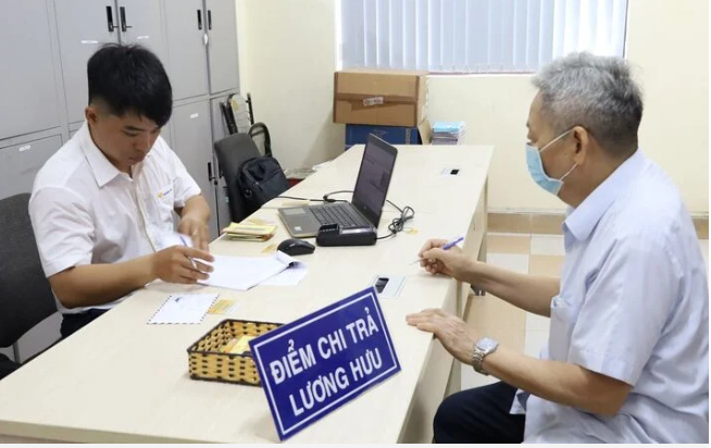 Từ 1/7, trường hợp nào nghỉ hưu sớm không bị trừ lương hưu?- Ảnh 1. Từ 1/7, trường hợp nào nghỉ hưu sớm không bị trừ lương hưu?- Ảnh 1.