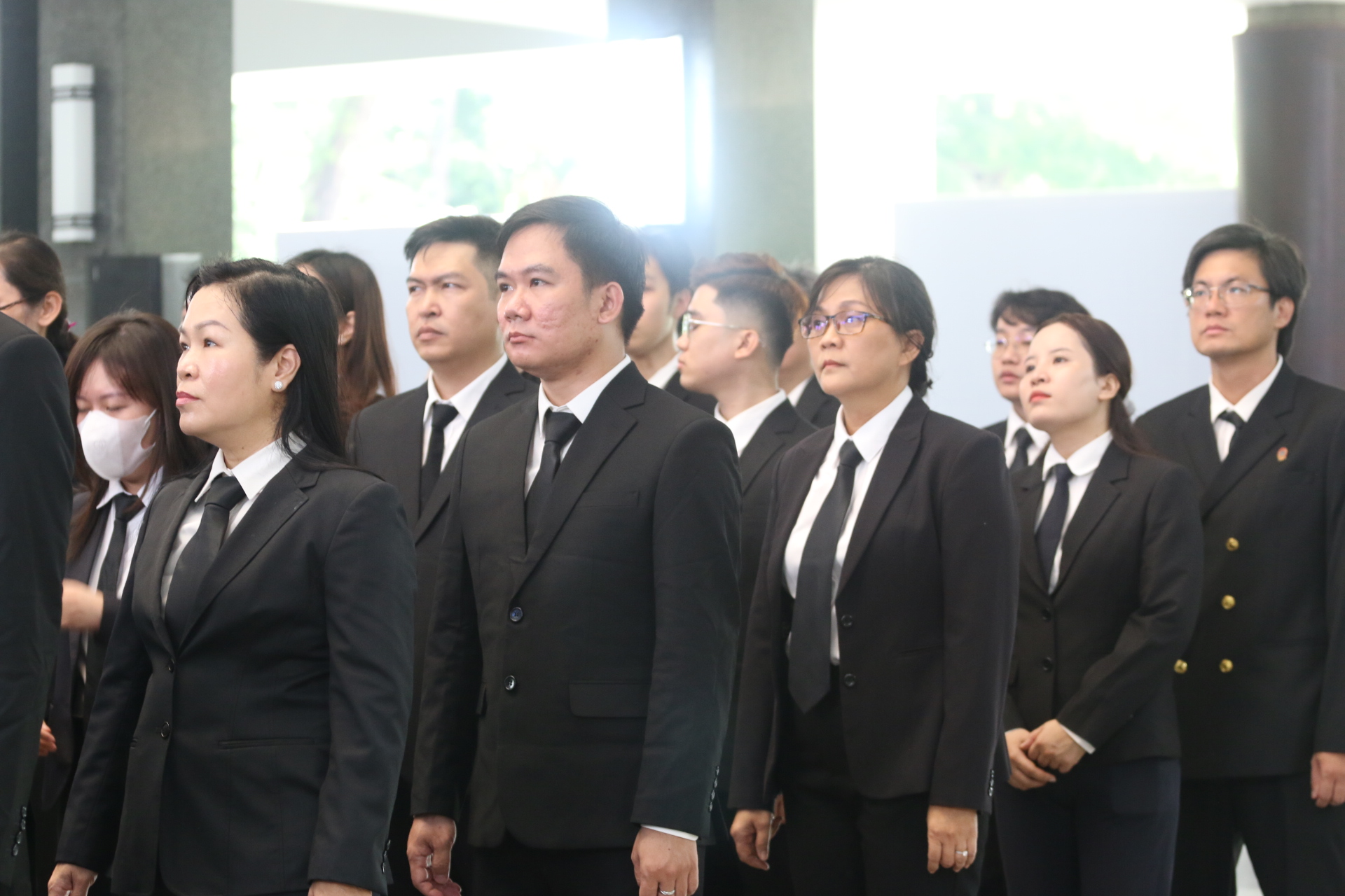 Tp.HCM tổ chức lễ viếng nguyên Chủ tịch nước Trần Đức Lương- Ảnh 23. Tp.HCM tổ chức lễ viếng nguyên Chủ tịch nước Trần Đức Lương- Ảnh 23.