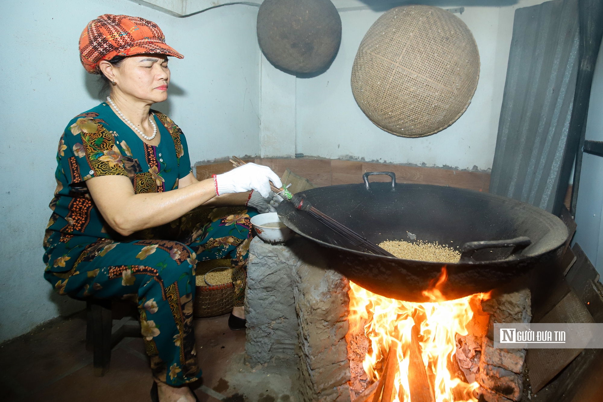 Khám phá nghề làm bỏng Chủ trên đất Cổ Loa- Ảnh 2. Khám phá nghề làm bỏng Chủ trên đất Cổ Loa- Ảnh 2.