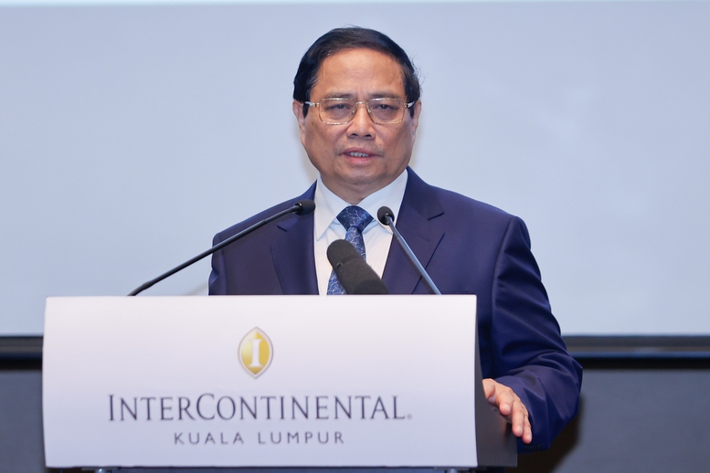 Thủ tướng kêu gọi doanh nghiệp Malaysia mở rộng đầu tư, tin tưởng và gắn bó với Việt Nam- Ảnh 1. Thủ tướng kêu gọi doanh nghiệp Malaysia mở rộng đầu tư, tin tưởng và gắn bó với Việt Nam- Ảnh 1.