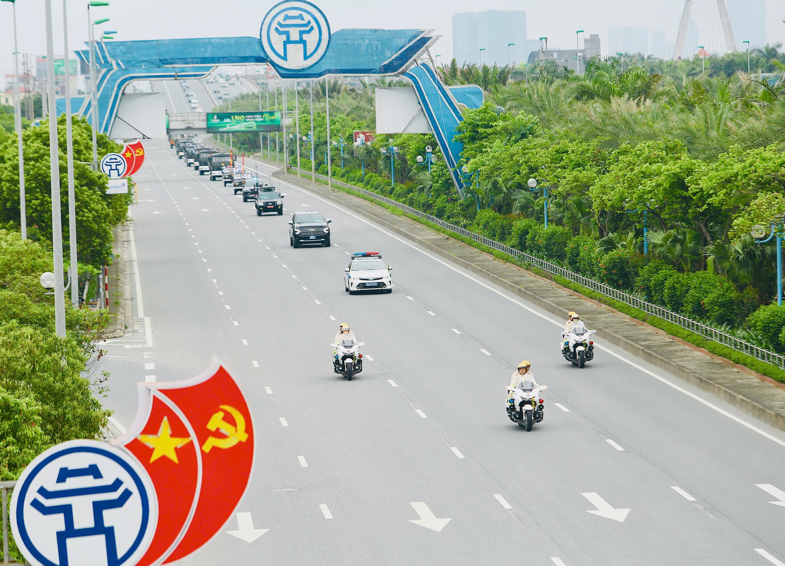 Lễ truy điệu nguyên Chủ tịch nước Trần Đức Lương- Ảnh 12. Lễ truy điệu nguyên Chủ tịch nước Trần Đức Lương- Ảnh 12.