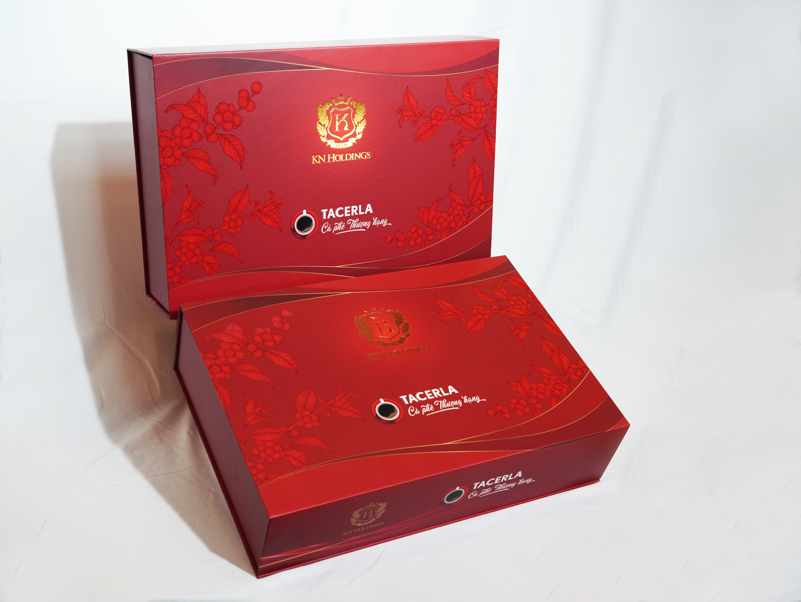 Tacerla ra mắt hộp quà cà phê cao cấp: Tặng phẩm đong đầy cảm xúc, gửi trọn yêu thương- Ảnh 4. Tacerla ra mắt hộp quà cà phê cao cấp: Tặng phẩm đong đầy cảm xúc, gửi trọn yêu thương- Ảnh 4.