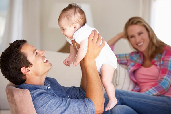 Đề xuất phụ nữ sinh con thứ 2 nghỉ thai sản lên 7 tháng, được hỗ trợ về nhà ở xã hội- Ảnh 1. Đề xuất phụ nữ sinh con thứ 2 nghỉ thai sản lên 7 tháng, được hỗ trợ về nhà ở xã hội- Ảnh 1.