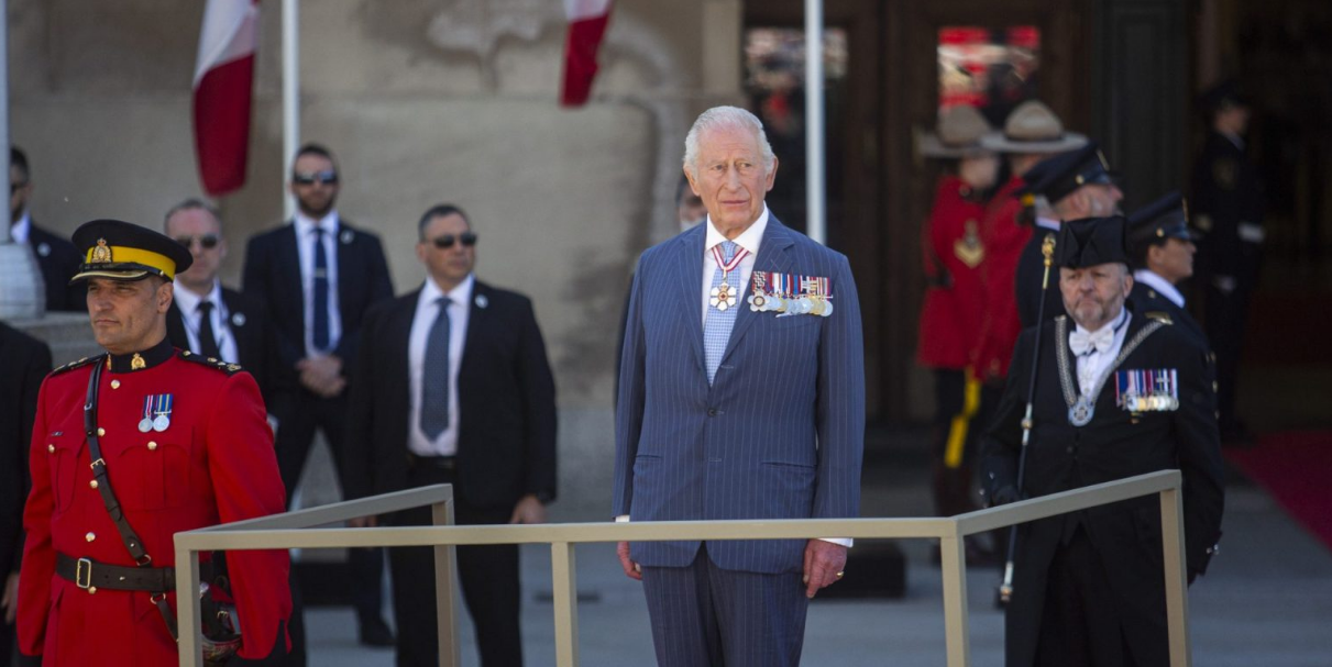 Sự tinh tế của Vua Charles khi phản đối đề xuất của ông Trump đối với Canada- Ảnh 1.