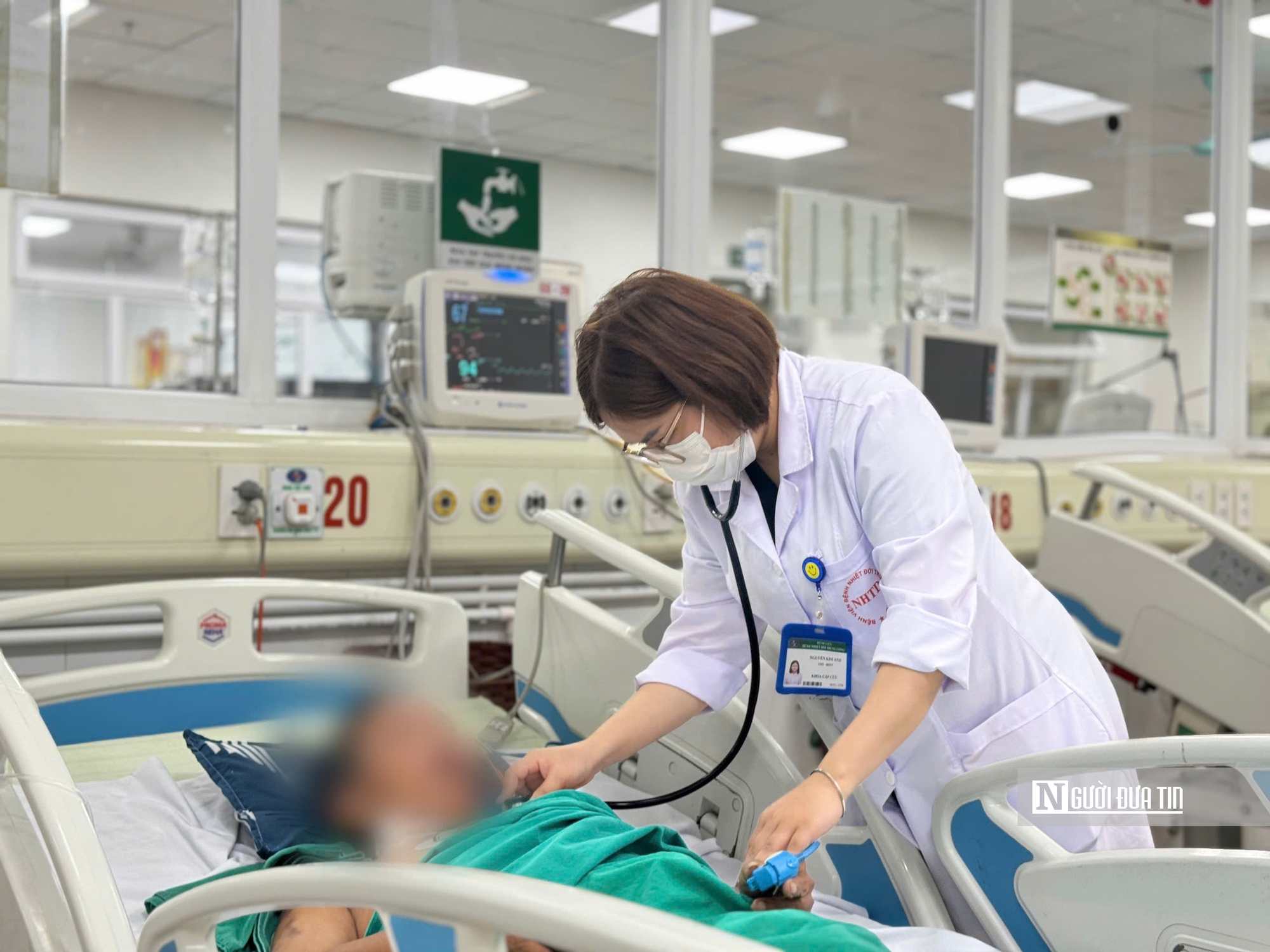 [E] Giám đốc BV Bạch Mai kể về éo le của người bệnh và điều cần làm để miễn viện phí- Ảnh 5.