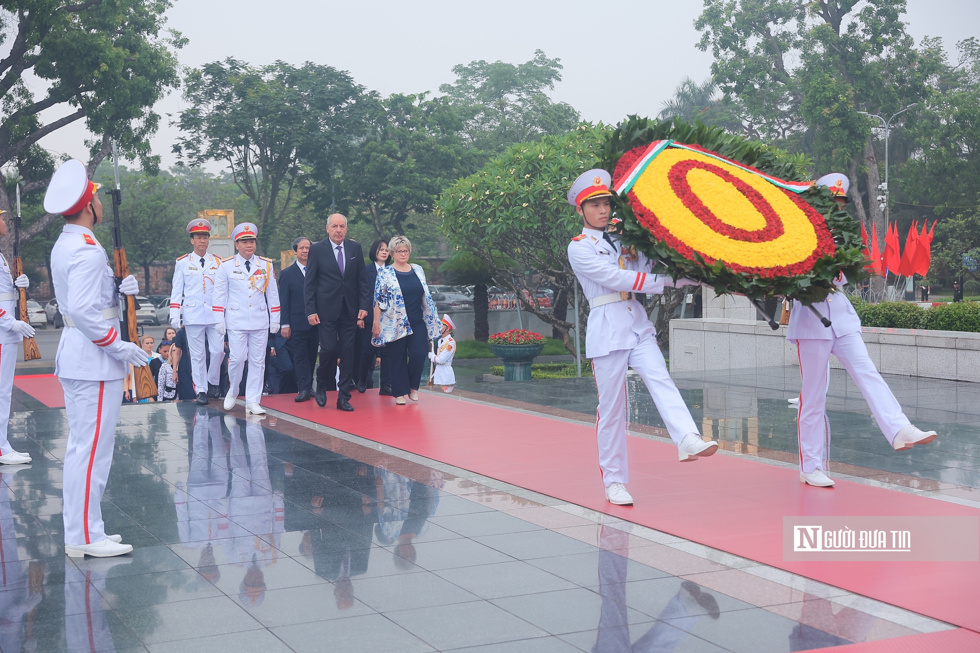 Chủ tịch nước Lương Cường chủ trì lễ đón Tổng thống Hungary- Ảnh 12. Chủ tịch nước Lương Cường chủ trì lễ đón Tổng thống Hungary- Ảnh 12.