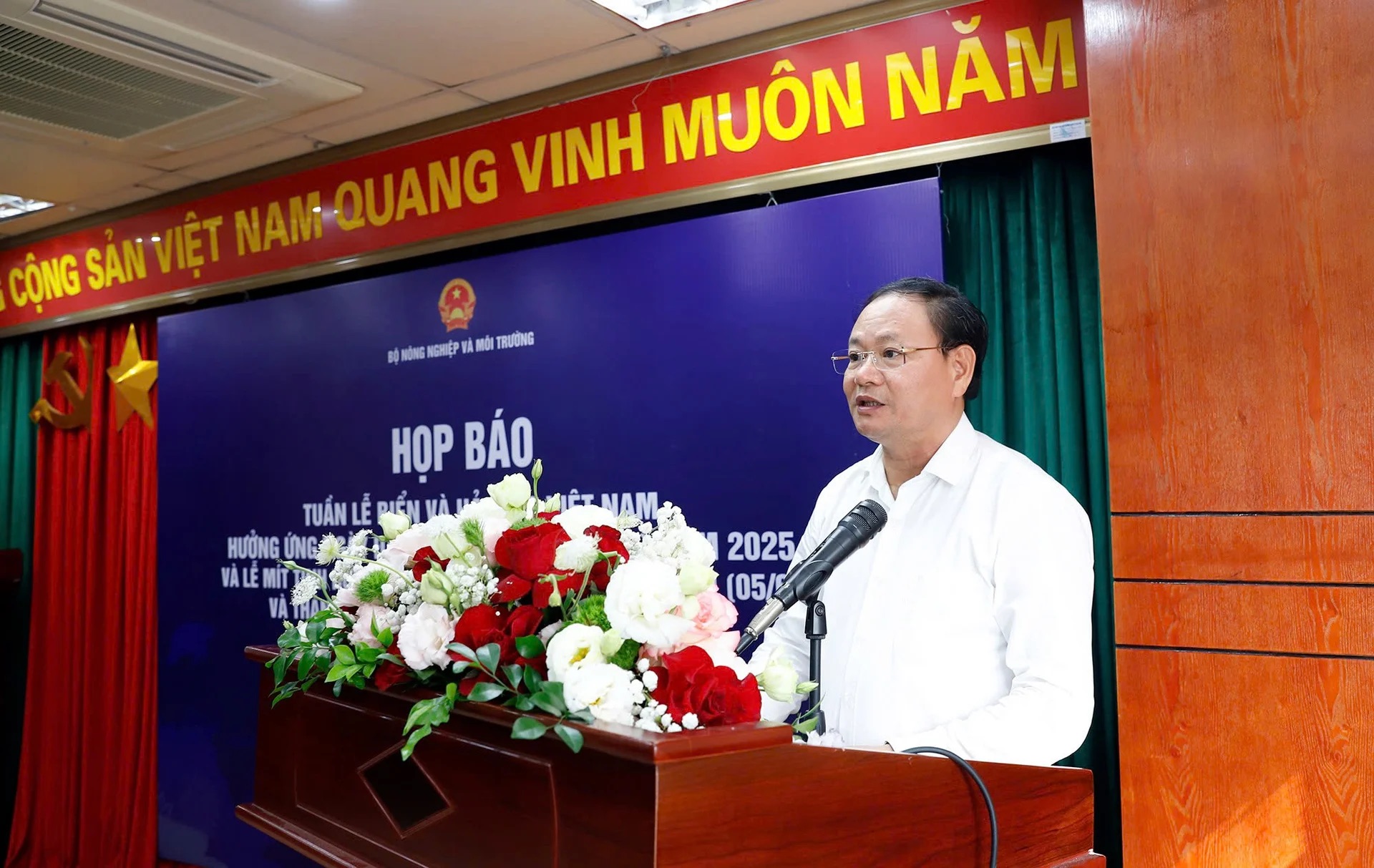 Công nghệ xanh giải bài toán rác thải nhựa trên đại dương- Ảnh 1. Công nghệ xanh giải bài toán rác thải nhựa trên đại dương- Ảnh 1.