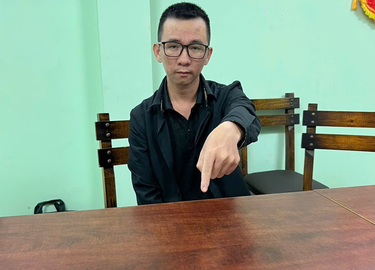 Công an tìm nạn nhân vụ lừa đảo chiếm đoạt tài sản trên không gian mạng- Ảnh 1. Công an tìm nạn nhân vụ lừa đảo chiếm đoạt tài sản trên không gian mạng- Ảnh 1.