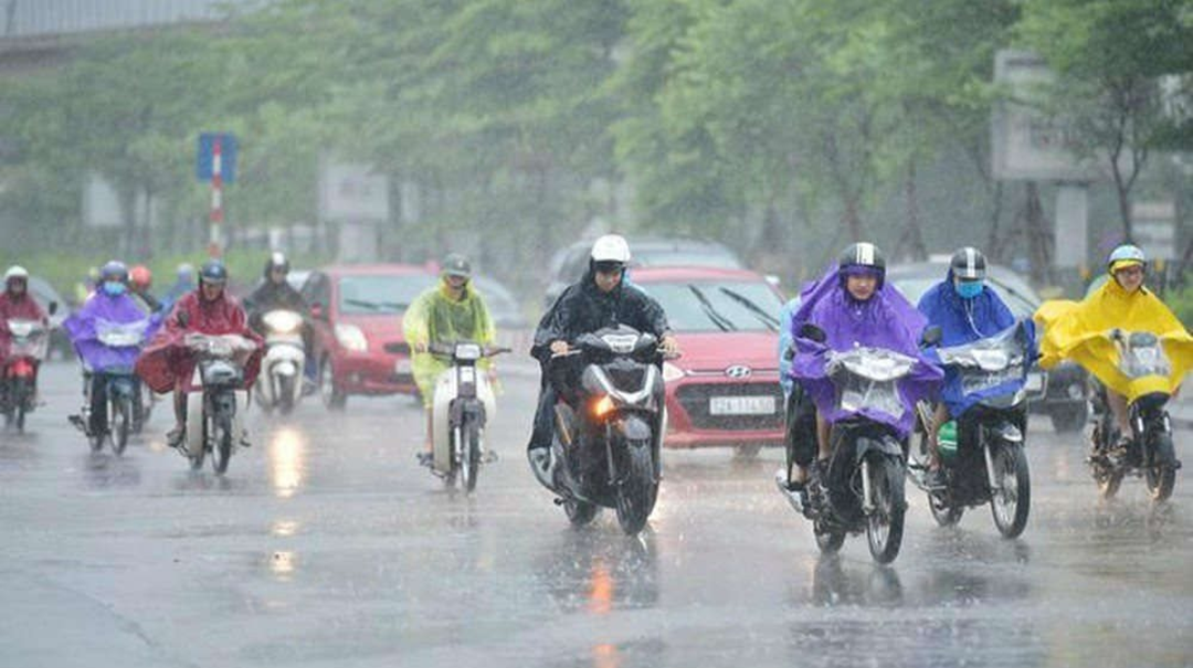 Miền Bắc đón mưa to "sầm sập", tâm điểm nơi nào?- Ảnh 1.
