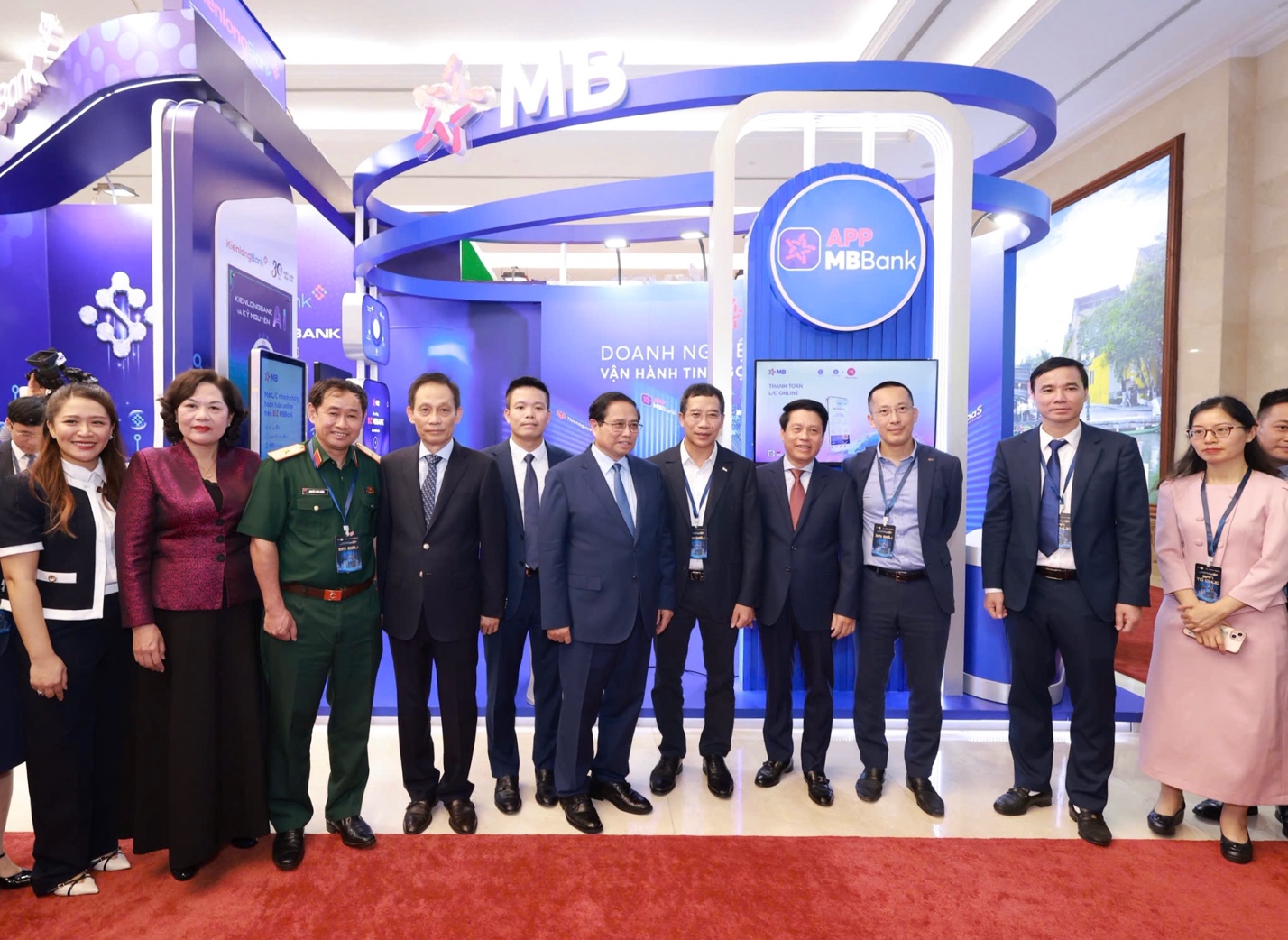 MB tăng cường chuyển đổi số tài chính doanh nghiệp toàn diện và không giới hạn- Ảnh 1. MB tăng cường chuyển đổi số tài chính doanh nghiệp toàn diện và không giới hạn- Ảnh 1.
