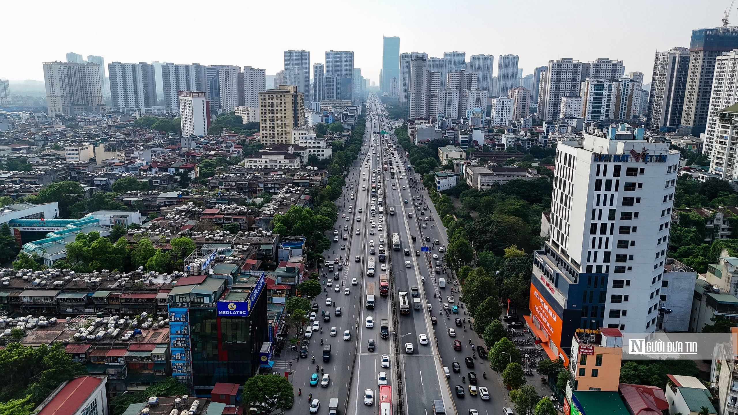 Chưa hết nghỉ lễ, người dân ùn ùn trở lại Hà Nội- Ảnh 11. Chưa hết nghỉ lễ, người dân ùn ùn trở lại Hà Nội- Ảnh 11.