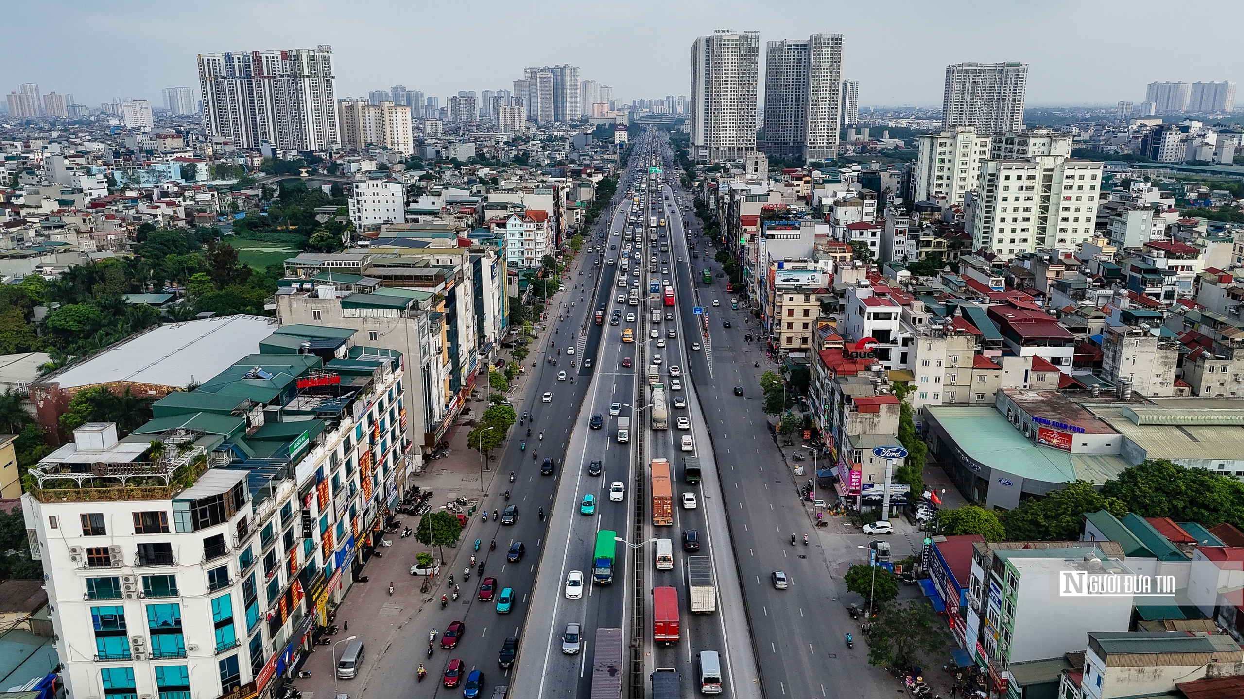 Chưa hết nghỉ lễ, người dân ùn ùn trở lại Hà Nội- Ảnh 10. Chưa hết nghỉ lễ, người dân ùn ùn trở lại Hà Nội- Ảnh 10.