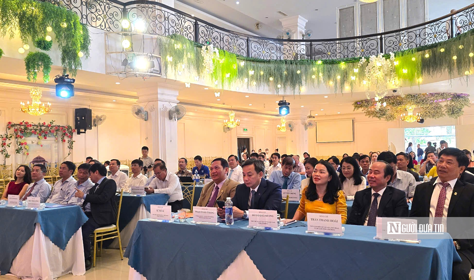Loạt phóng sự của Tạp chí Đời sống và Pháp luật đoạt giải Ba Giải Báo chí Tây Nguyên lần thứ II- Ảnh 1. Loạt phóng sự của Tạp chí Đời sống và Pháp luật đoạt giải Ba Giải Báo chí Tây Nguyên lần thứ II- Ảnh 1.