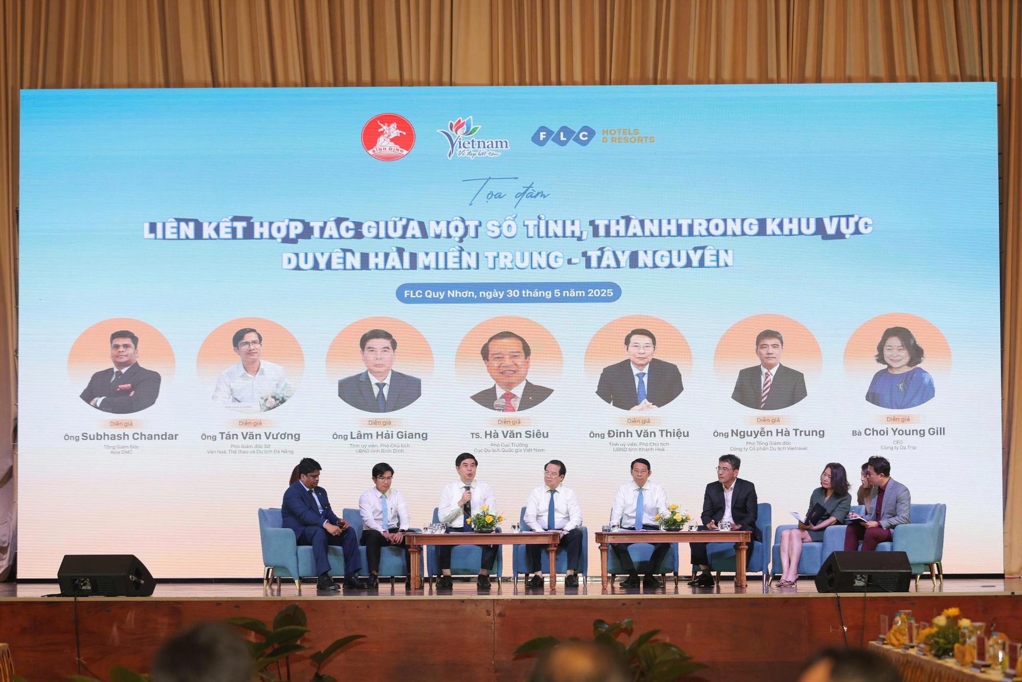 Duyên hải miền Trung - Tây Nguyên: "Cách mạng xanh" trong du lịch và chiến lược liên kết vùng- Ảnh 1. Duyên hải miền Trung - Tây Nguyên: "Cách mạng xanh" trong du lịch và chiến lược liên kết vùng- Ảnh 1.