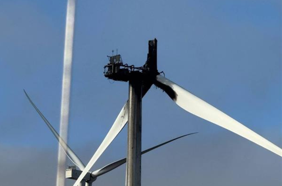 Sự cố khiến “bà hỏa” ghé thăm trang trại điện gió 194MW- Ảnh 1. Sự cố khiến “bà hỏa” ghé thăm trang trại điện gió 194MW- Ảnh 1.