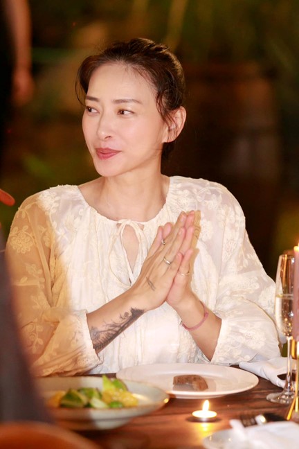 "Đả nữ" Ngô Thanh Vân tự công khai hình ảnh, khoe trọn vóc dáng hiện tại gây chú ý- Ảnh 2. "Đả nữ" Ngô Thanh Vân tự công khai hình ảnh, khoe trọn vóc dáng hiện tại gây chú ý- Ảnh 2.