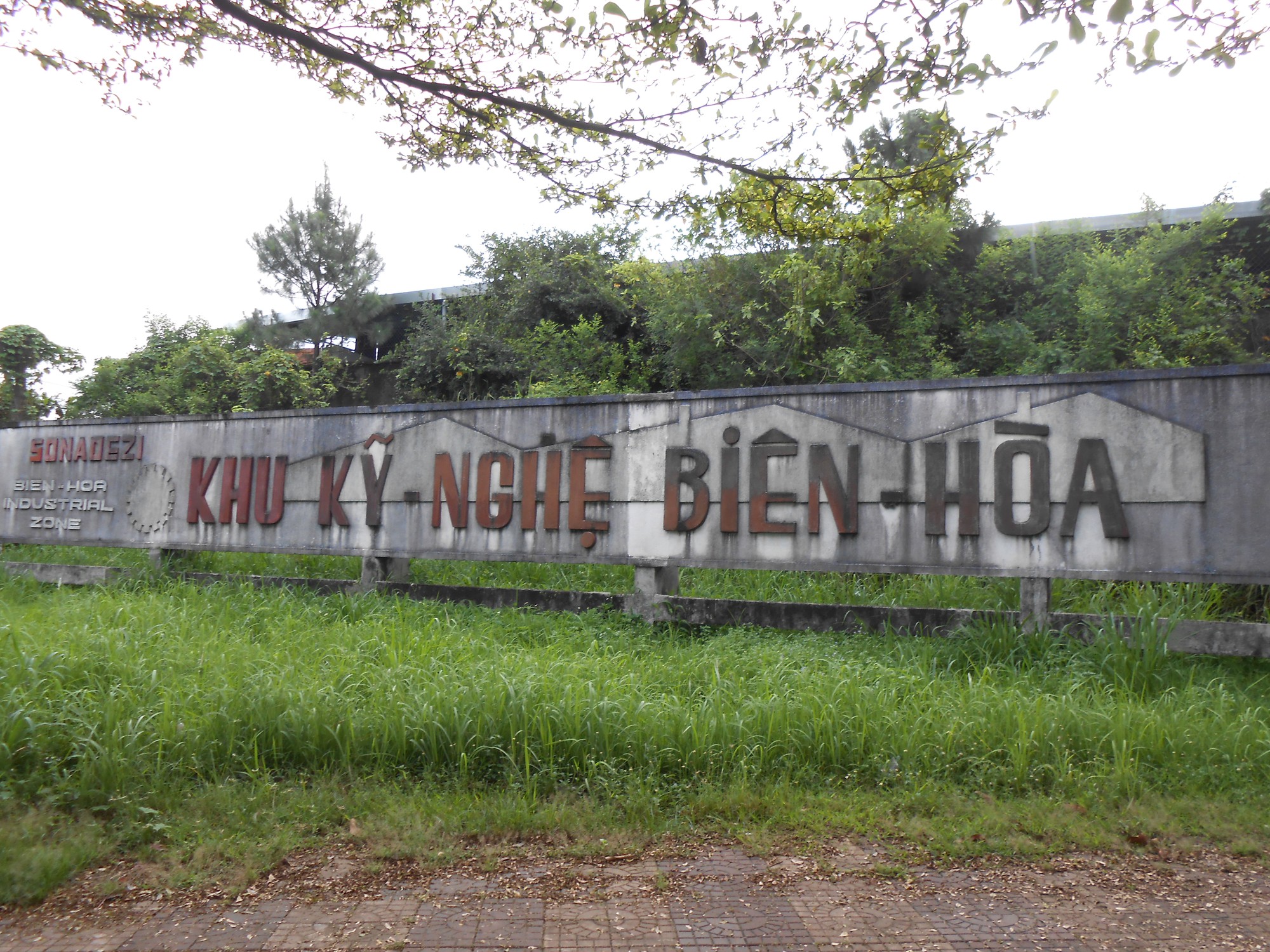 Đồng Nai thành lập Tổ Chỉ đạo "giải phóng" KCN Biên Hòa 1, sẵn sàng khởi công Trung tâm Hành chính- Ảnh 2. Đồng Nai thành lập Tổ Chỉ đạo "giải phóng" KCN Biên Hòa 1, sẵn sàng khởi công Trung tâm Hành chính- Ảnh 2.