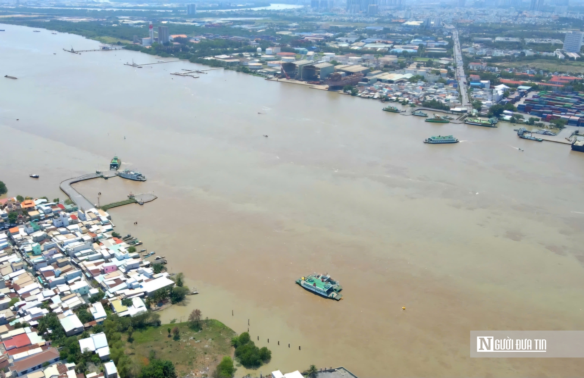Tp.HCM – Đồng Nai thống nhất đẩy nhanh loạt dự án giao thông trọng điểm, kỳ vọng bứt phá liên kết vùng- Ảnh 1. Tp.HCM – Đồng Nai thống nhất đẩy nhanh loạt dự án giao thông trọng điểm, kỳ vọng bứt phá liên kết vùng- Ảnh 1.