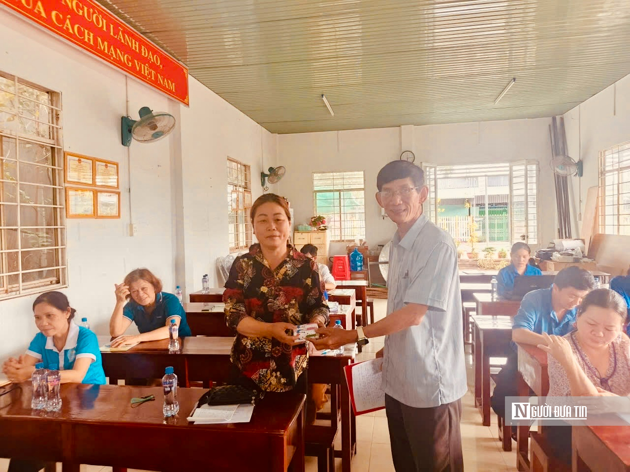 Đồng Tháp: Hội Luật gia huyện Cao Lãnh tuyên truyền Luật An ninh mạng, lan tỏa ý thức sử dụng mạng an toàn- Ảnh 3. Đồng Tháp: Hội Luật gia huyện Cao Lãnh tuyên truyền Luật An ninh mạng, lan tỏa ý thức sử dụng mạng an toàn- Ảnh 3.