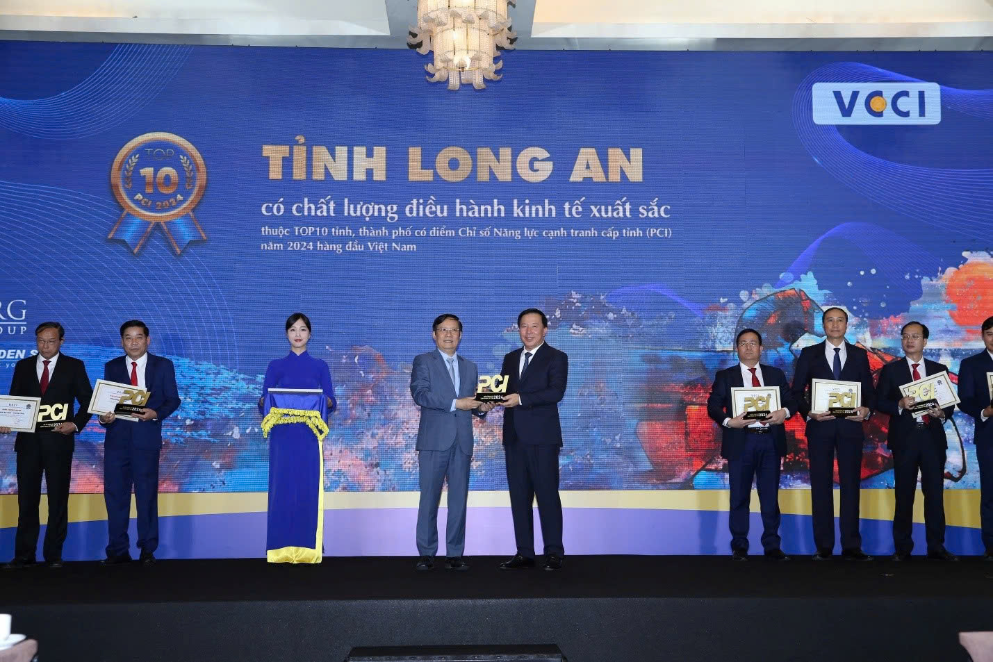 Long An lọt Top 2 địa phương cải cách nhất trong suốt 20 năm- Ảnh 1. Long An lọt Top 2 địa phương cải cách nhất trong suốt 20 năm- Ảnh 1.