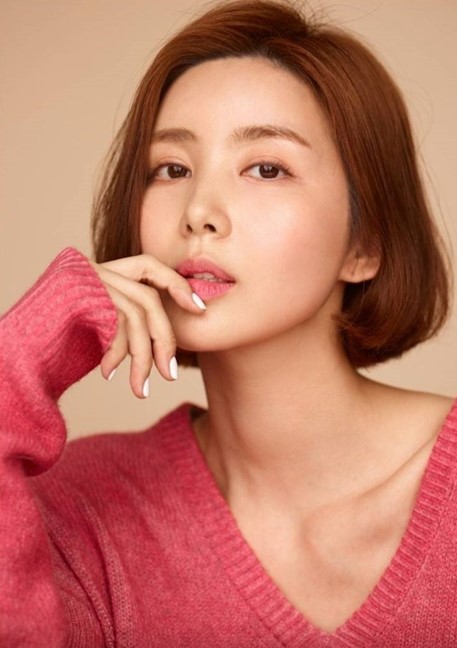 "Ác nữ" Bản tình ca mùa đông bất ngờ "gây bão" với thương hiệu kim chi- Ảnh 1. "Ác nữ" Bản tình ca mùa đông bất ngờ "gây bão" với thương hiệu kim chi- Ảnh 1.