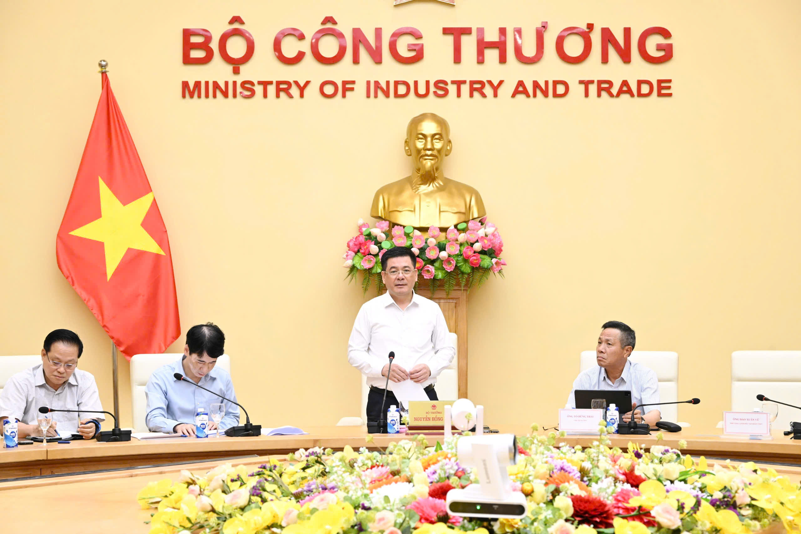Bộ Công Thương thúc đẩy doanh nghiệp cân bằng thương mại với Mỹ- Ảnh 1. Bộ Công Thương thúc đẩy doanh nghiệp cân bằng thương mại với Mỹ- Ảnh 1.
