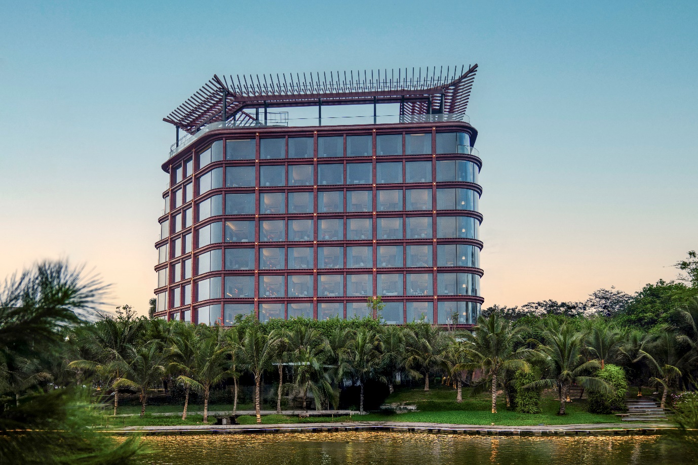 OCH khai trương Cung điện Từ Hoa - biểu tượng mới của Hà Nội kết nối di sản và đẳng cấp quốc tế- Ảnh 1. OCH khai trương Cung điện Từ Hoa - biểu tượng mới của Hà Nội kết nối di sản và đẳng cấp quốc tế- Ảnh 1.
