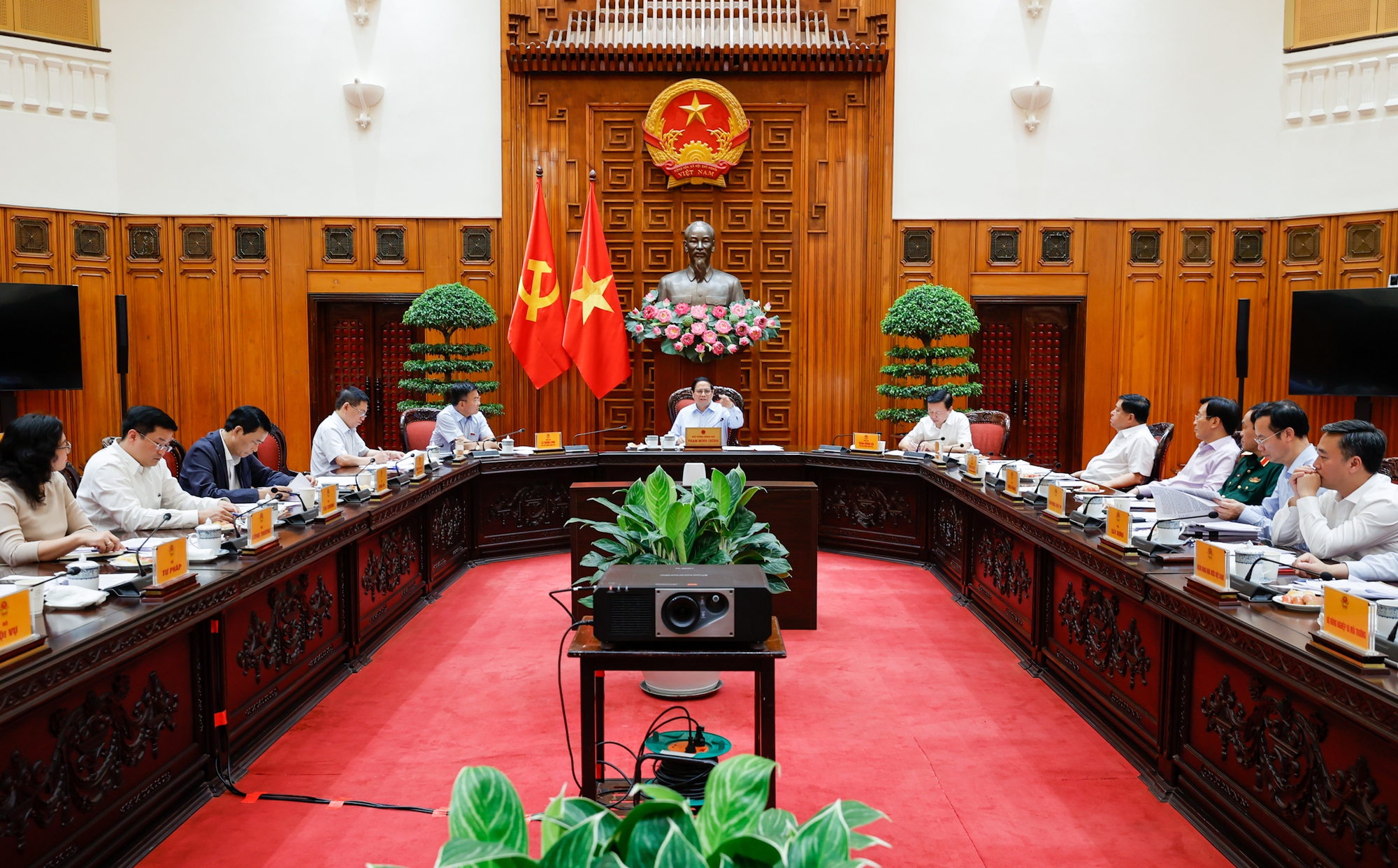 Trình Quốc hội cơ chế đặc thù phát triển kinh tế tư nhân ngay tại Kỳ họp thứ 9- Ảnh 1. Trình Quốc hội cơ chế đặc thù phát triển kinh tế tư nhân ngay tại Kỳ họp thứ 9- Ảnh 1.