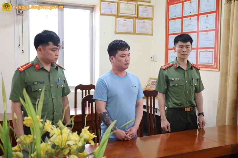 Thông báo tìm nạn nhân của TikToker Lê Việt Hùng- Ảnh 1. Thông báo tìm nạn nhân của TikToker Lê Việt Hùng- Ảnh 1.