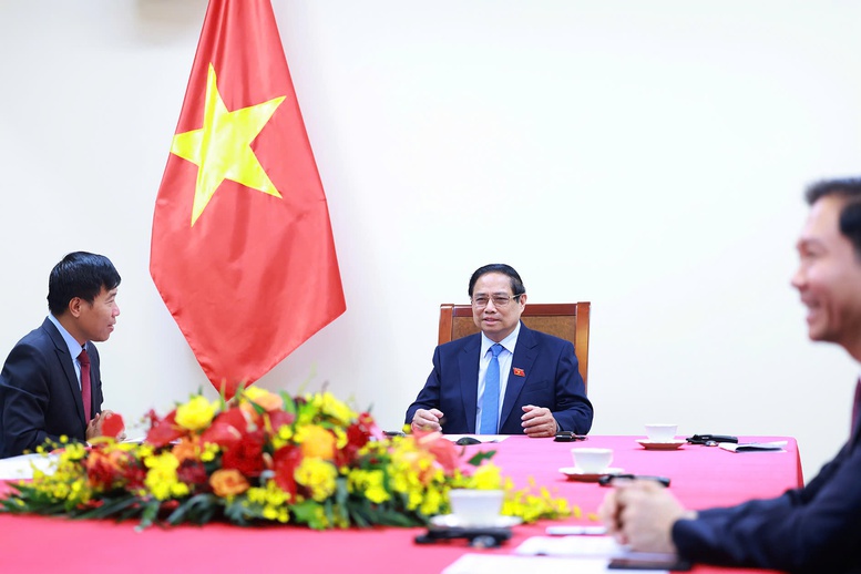 Thủ tướng Phạm Minh Chính điện đàm với Thủ tướng Singapore- Ảnh 1. Thủ tướng Phạm Minh Chính điện đàm với Thủ tướng Singapore- Ảnh 1.