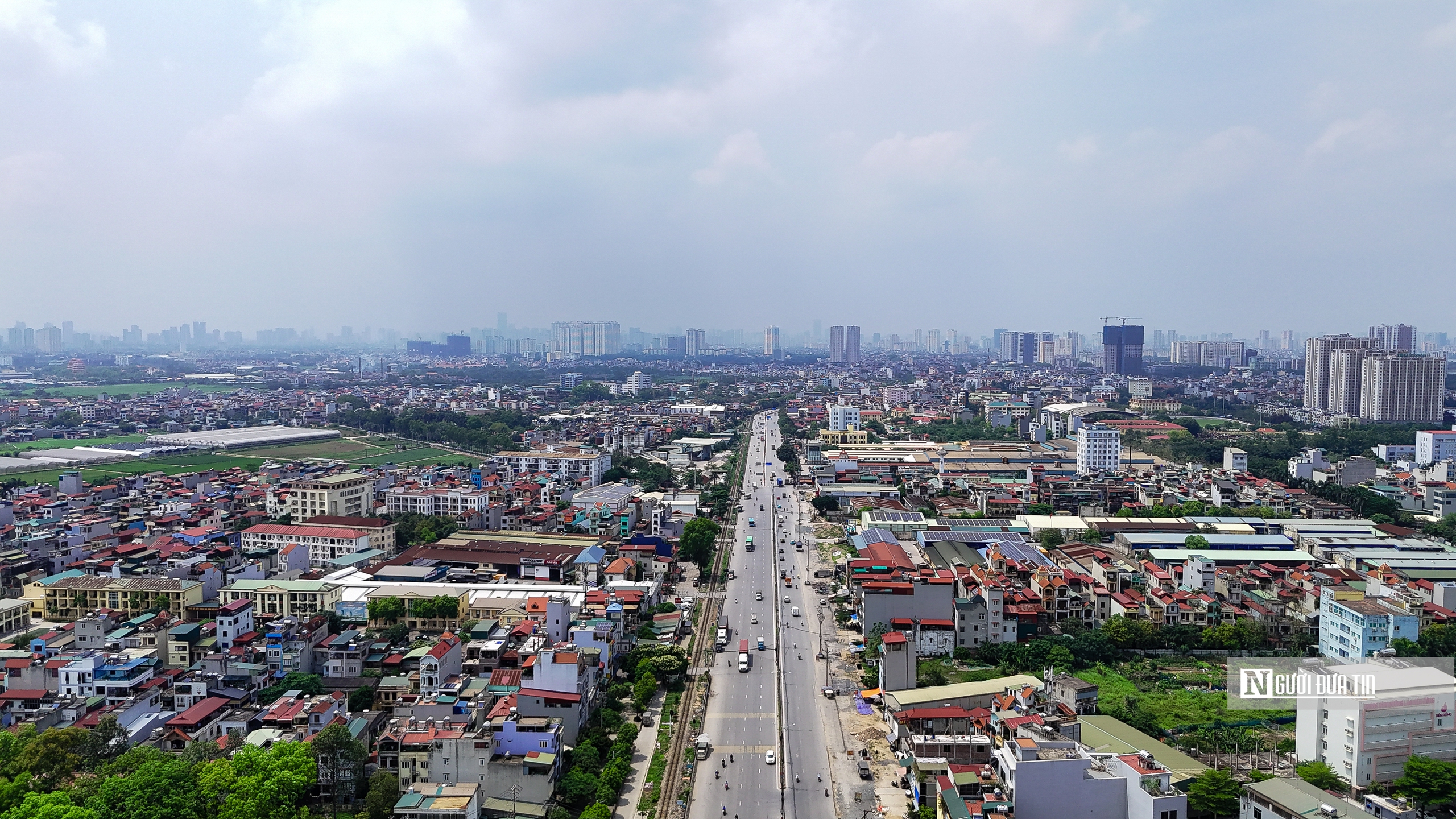 Hà Nội: Hình ảnh ngổn ngang tại dự án mở rộng đường gần 900 tỷ đồng- Ảnh 1. Hà Nội: Hình ảnh ngổn ngang tại dự án mở rộng đường gần 900 tỷ đồng- Ảnh 1.
