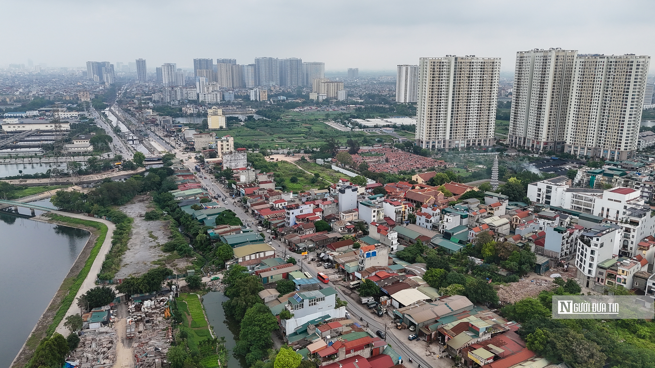 Hà Nội: Ì ạch thi công mở rộng đường Tam Trinh trị giá hơn 3.000 tỷ đồng- Ảnh 9. Hà Nội: Ì ạch thi công mở rộng đường Tam Trinh trị giá hơn 3.000 tỷ đồng- Ảnh 9.