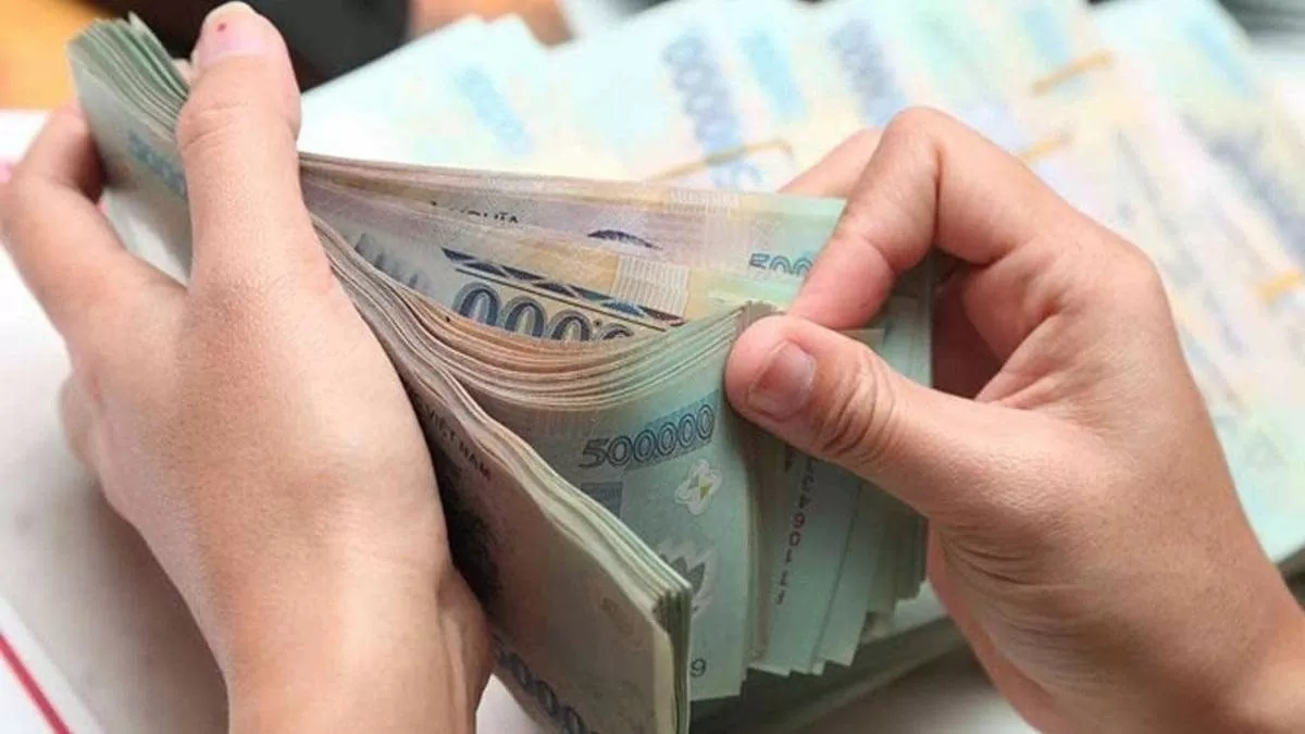 Bộ Nội vụ đề xuất UBND cấp tỉnh quyết định lương tối thiểu vùng- Ảnh 1. Bộ Nội vụ đề xuất UBND cấp tỉnh quyết định lương tối thiểu vùng- Ảnh 1.