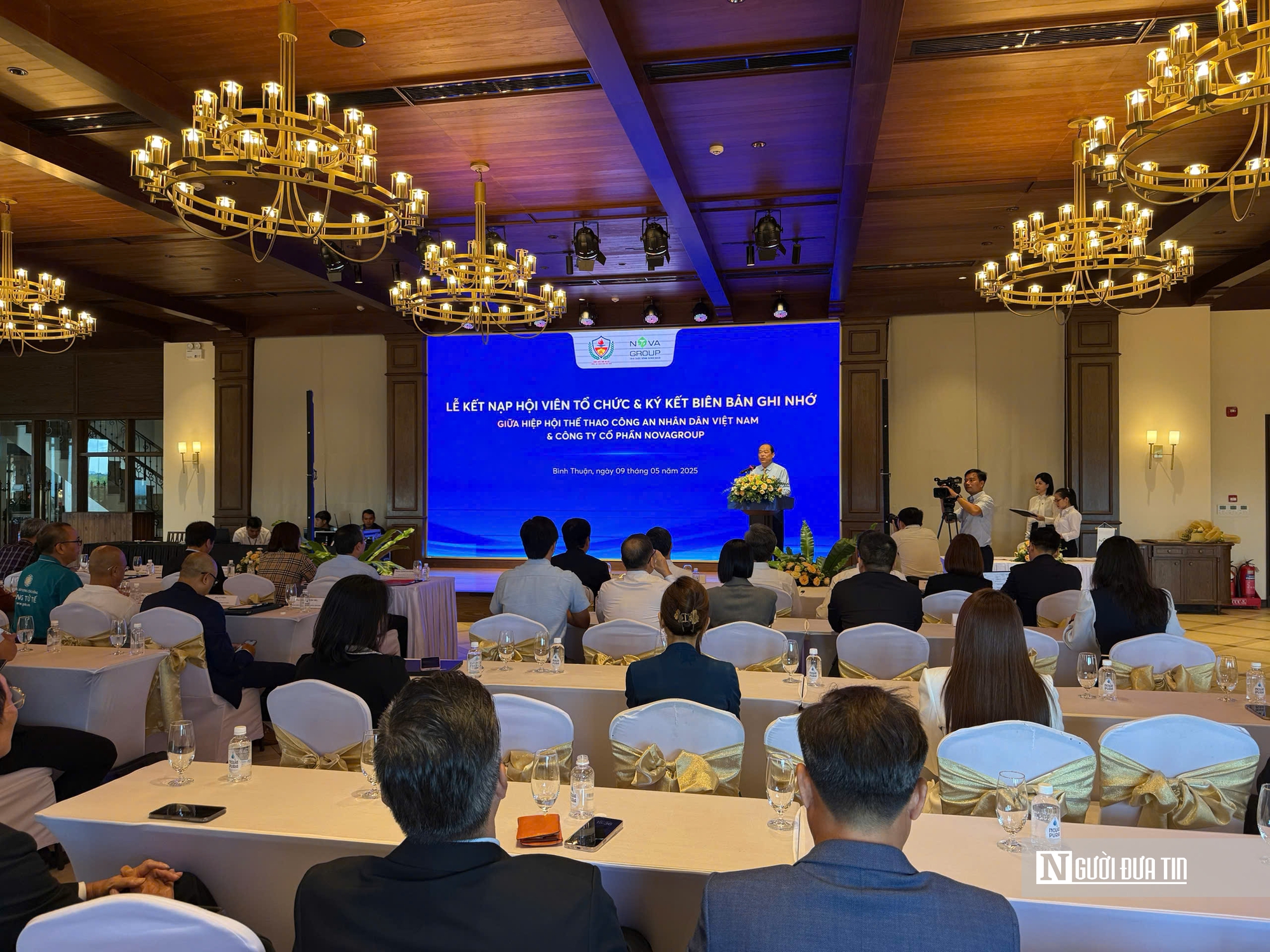 Tạo dựng sân chơi thể thao cho lực lượng Công an tại Bình Thuận- Ảnh 1. Tạo dựng sân chơi thể thao cho lực lượng Công an tại Bình Thuận- Ảnh 1.